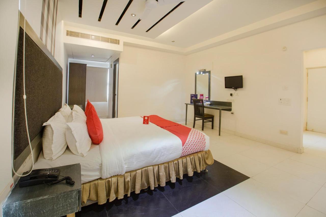Hotel O Palak Residency Near Erragadda Metro Station Hyderabad Exterior photo
