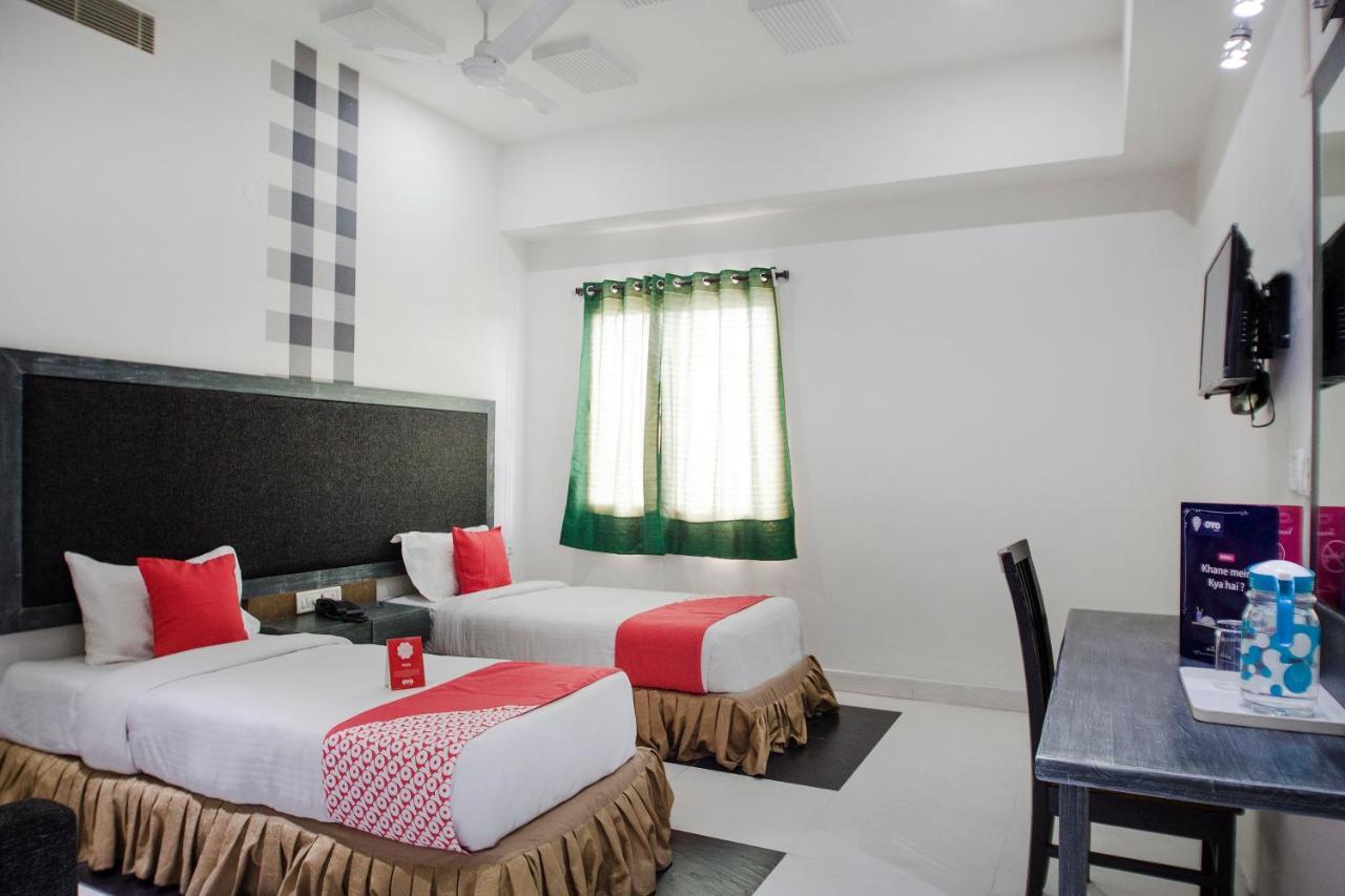 Hotel O Palak Residency Near Erragadda Metro Station Hyderabad Exterior photo