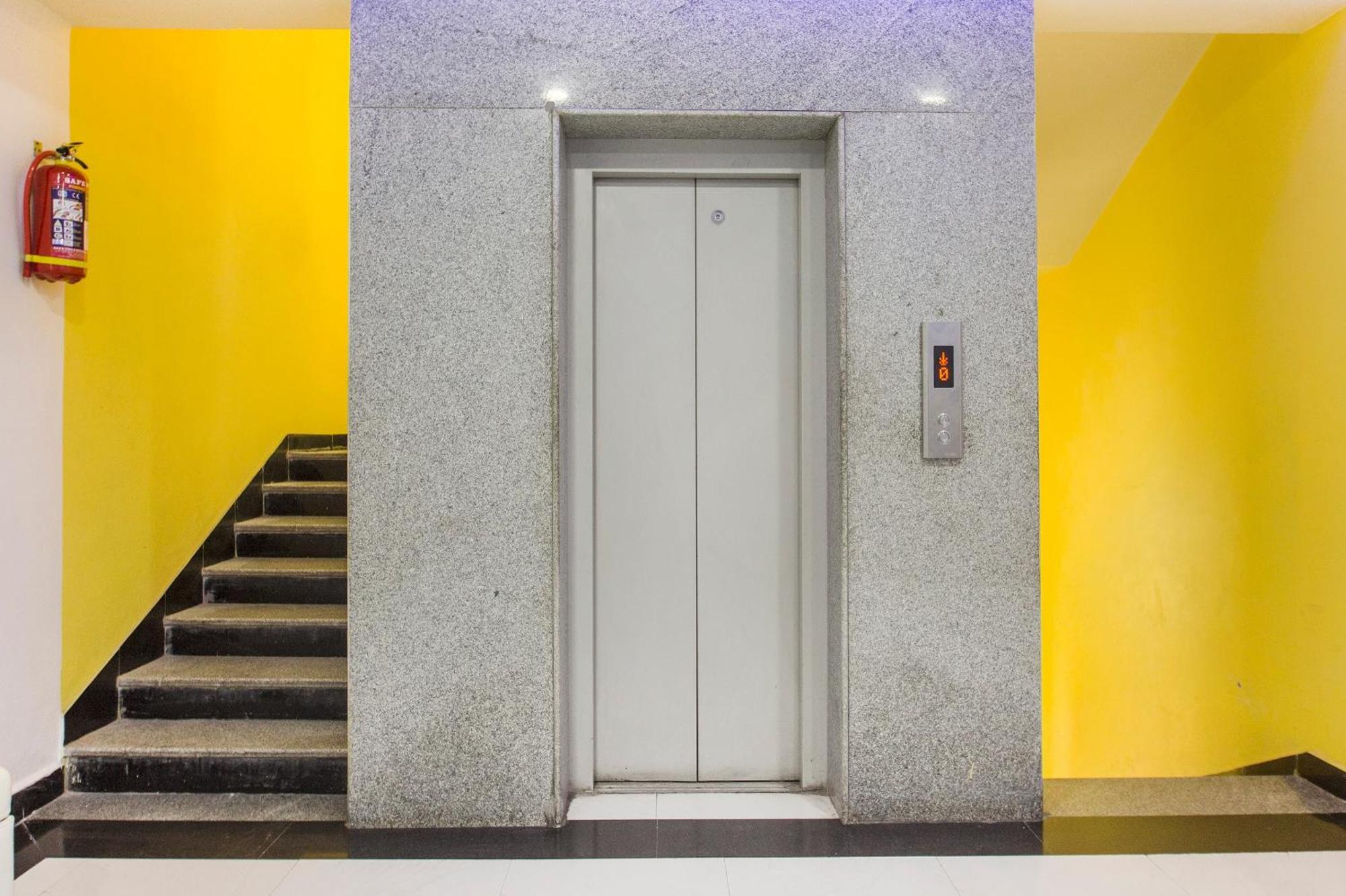Hotel O Palak Residency Near Erragadda Metro Station Hyderabad Exterior photo